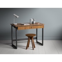 Crash desk