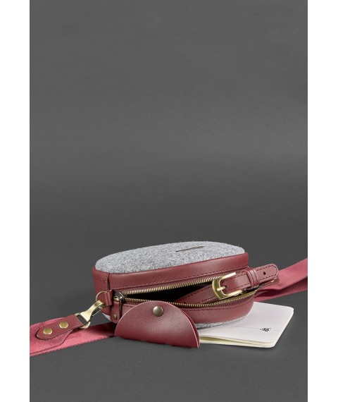 Round felt women's bag Tablet with leather burgundy inserts