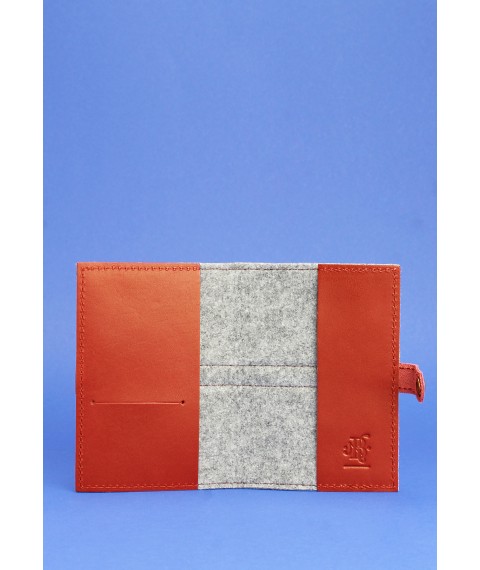 Felt passport cover 1.1 with brown leather inserts