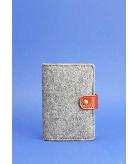 Felt passport cover 3.0 with brown leather inserts