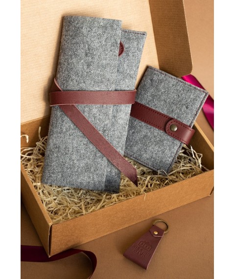 Women's gift set of felt accessories Oslo