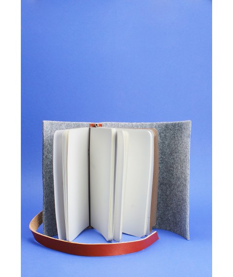 Felt notebook (Soft-book) 1.0 Felt with brown leather inserts