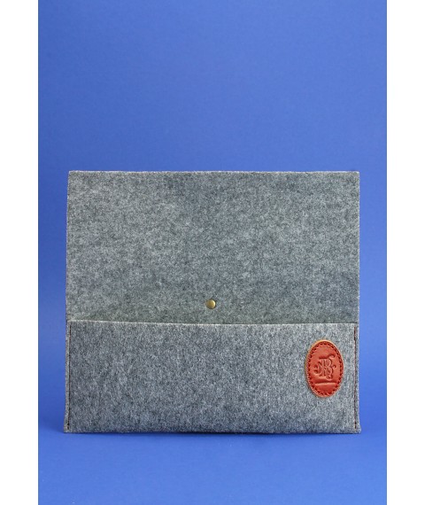 Travel case 1.0 made of felt with brown leather inserts