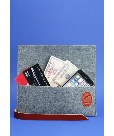 Travel case 1.0 made of felt with brown leather inserts