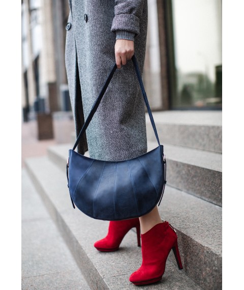 Шкіряна жіноча сумка Круасан синя