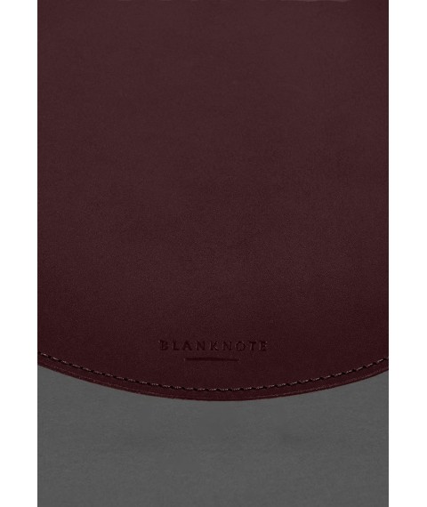 Round mouse pad made of genuine leather, burgundy crust