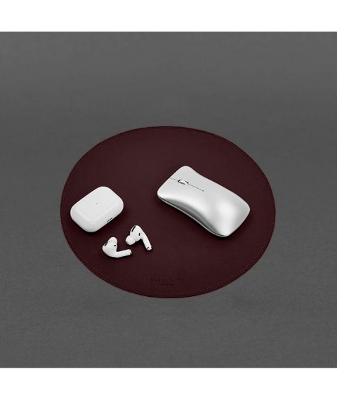 Round mouse pad made of genuine leather, burgundy crust
