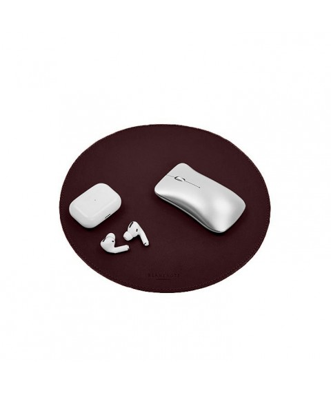 Round mouse pad made of genuine leather, burgundy crust