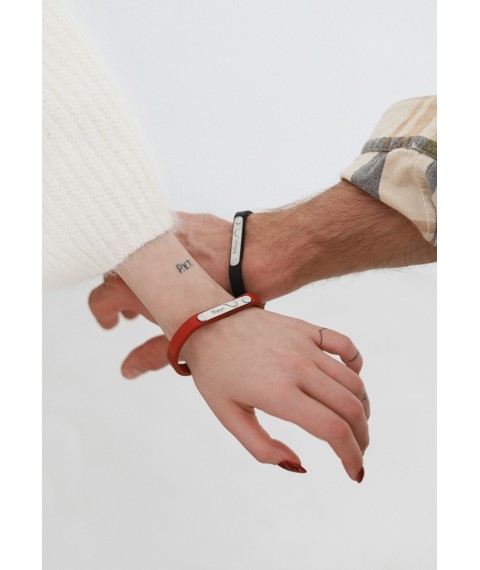 Set of leather bracelets “Zavzhdi Poruch” black and red