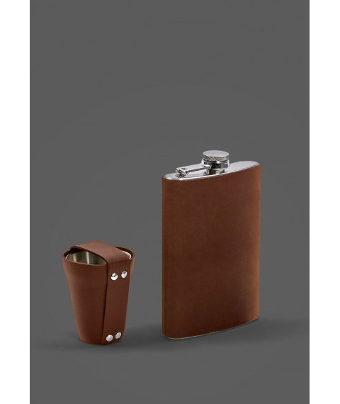 Set with flask and glasses in a leather case light brown Crazy Horse