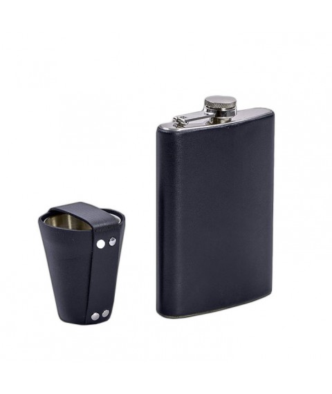 Set with flask and glasses in a leather case, dark blue