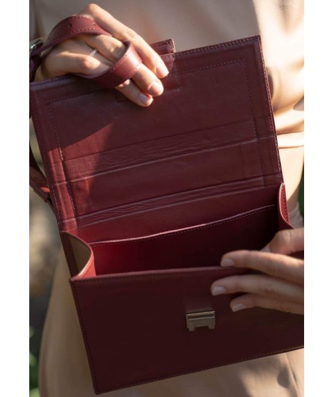 Women's leather Kelly bag burgundy