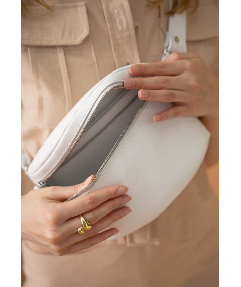Leather belt bag white