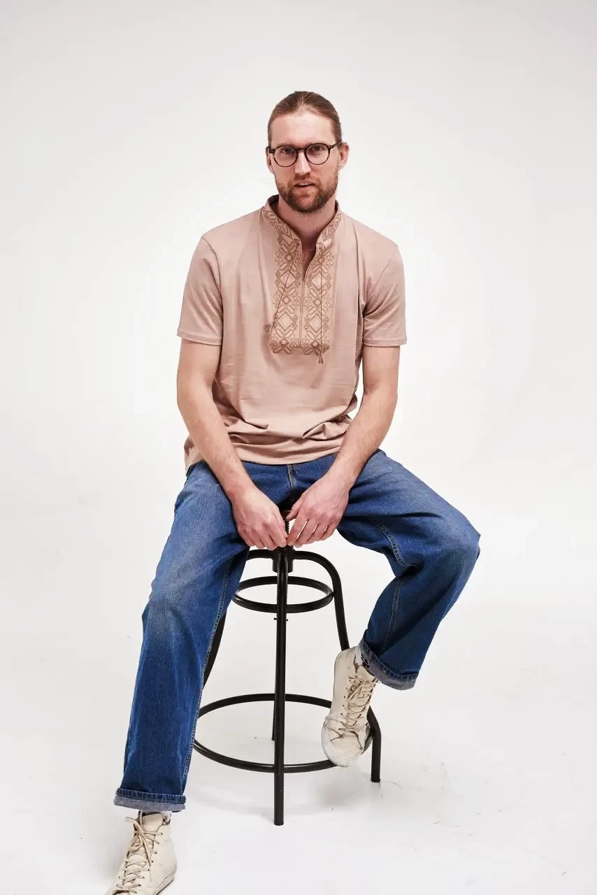 Коричневая мужская вышитая футболка на короткий рукав "Гетьман" XL